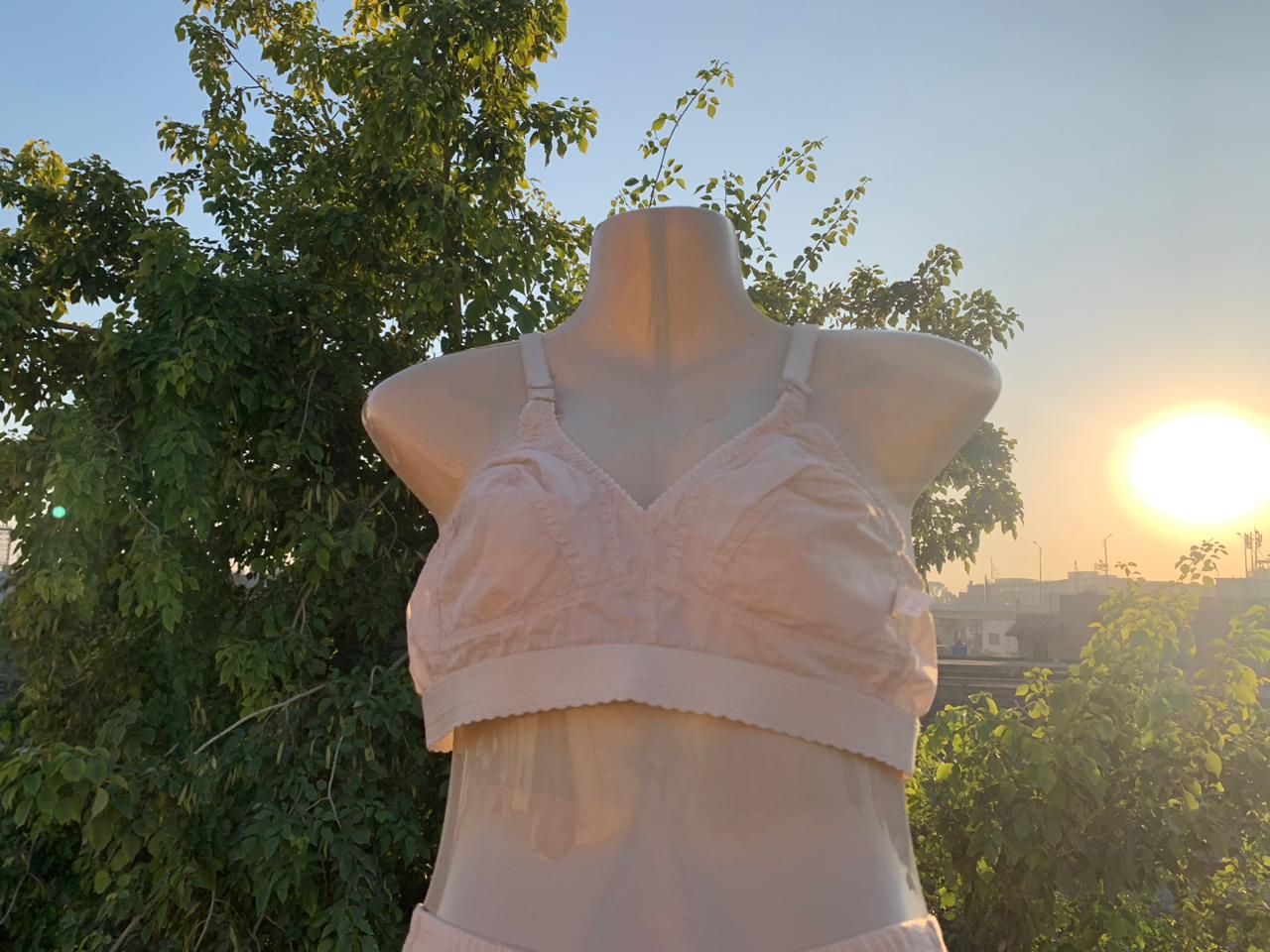 Embroidered Soft-Cup Bra – Non-Padded, Comfortable Daily Wear (Skin) + Free Gift