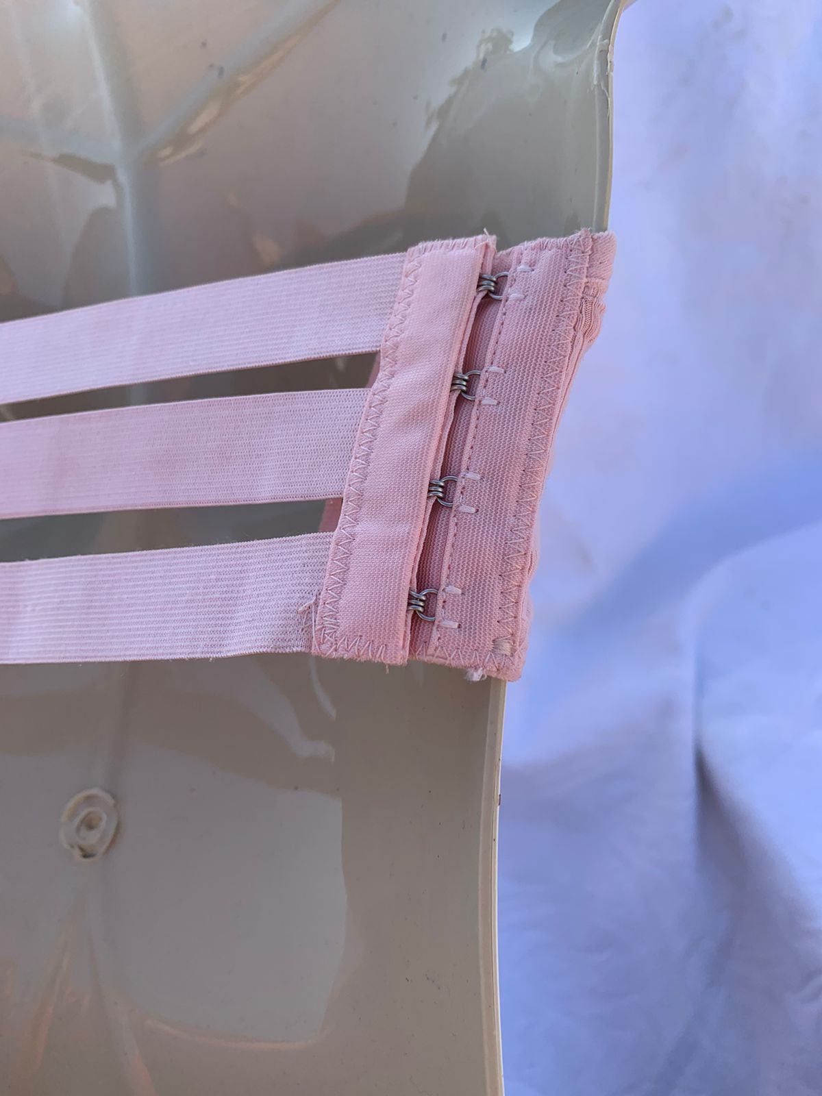 Imported Seamless Tube Top Bra – Strapless Sexy Bandeau with Back Closure (Red / Pink – Free Size)+ FREE GIFT