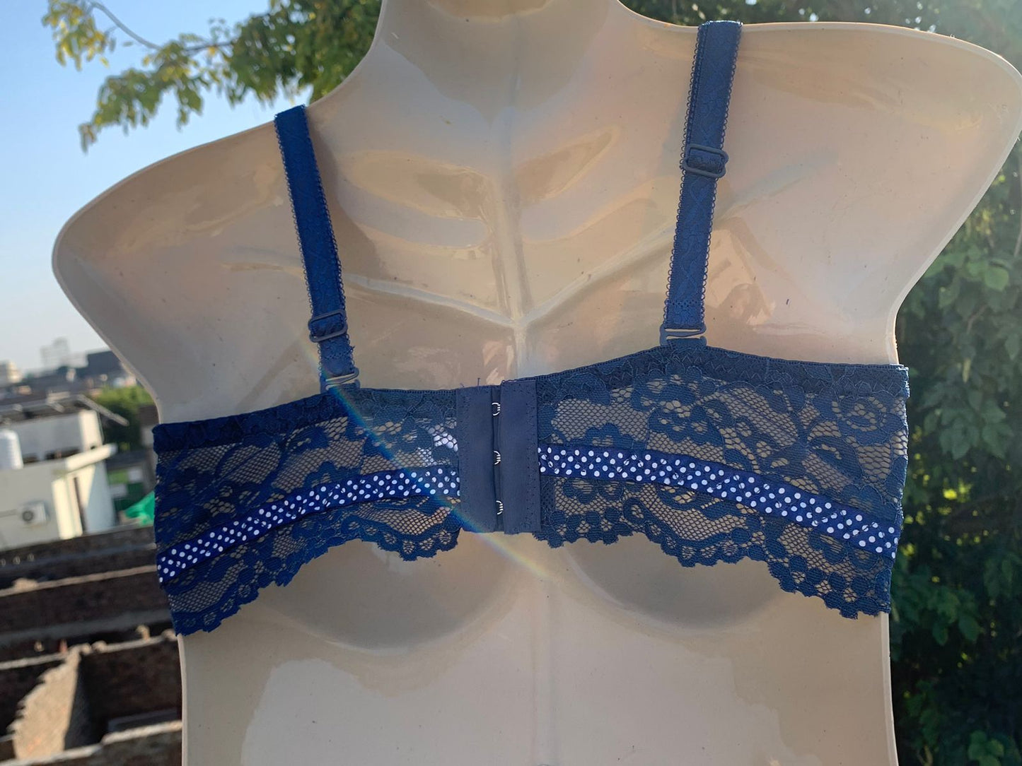 Imported Luxury Lace Push-Up Bra – Amazon Quality (White / Blue / Black / Nude / Skin / Pink / Midnight Blue)+ FREE GIFT